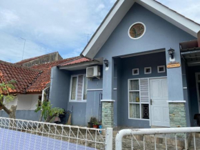 Himawari House